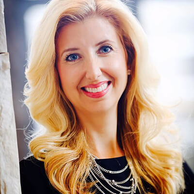 Traci Fenton image